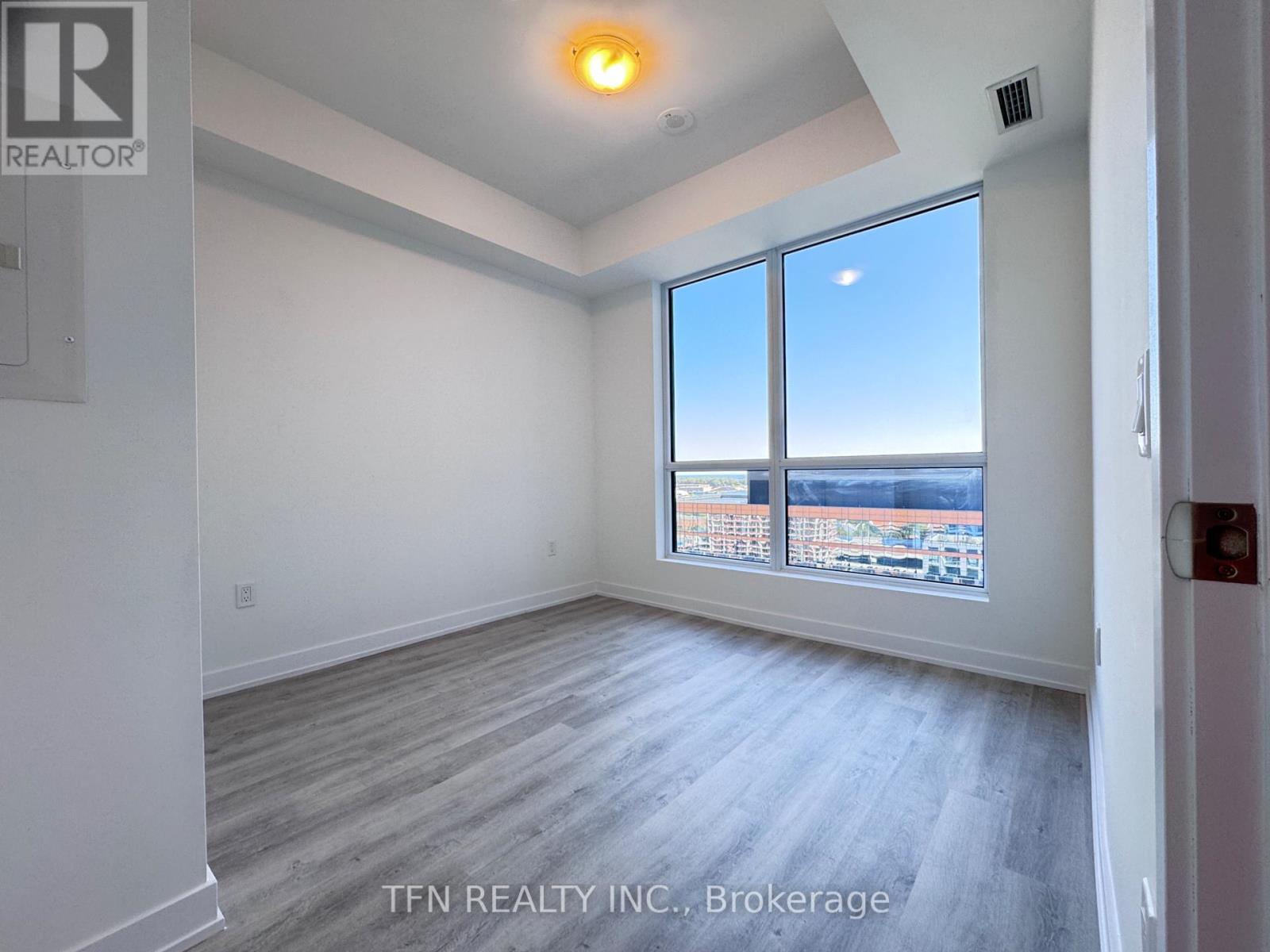 1709 - 15 Richardson Street, Toronto, Ontario  M5A 0Y5 - Photo 5 - C12435545