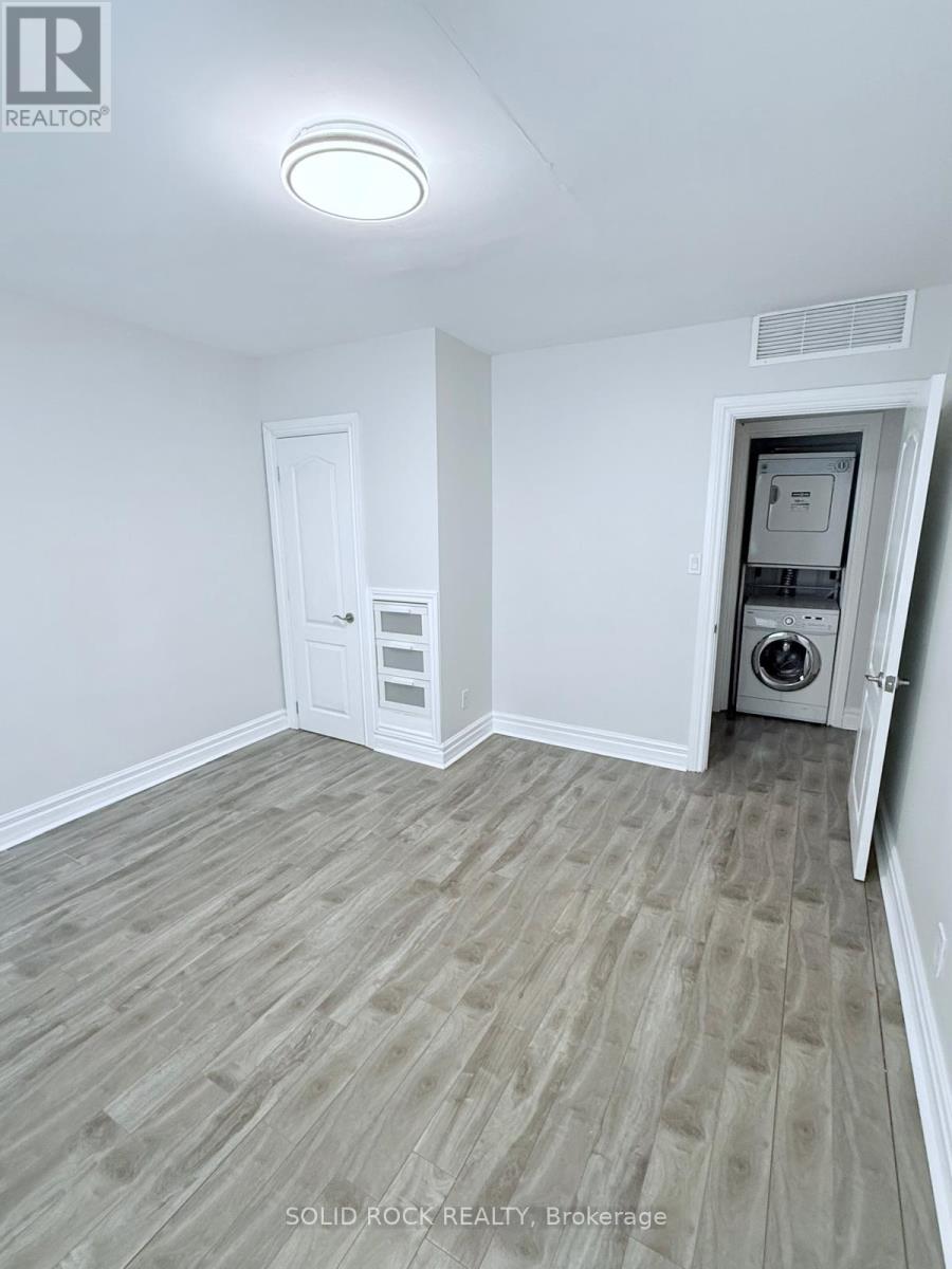 A - 1050 Eglinton Avenue W, Toronto, Ontario  M6C 2C5 - Photo 10 - C12435553