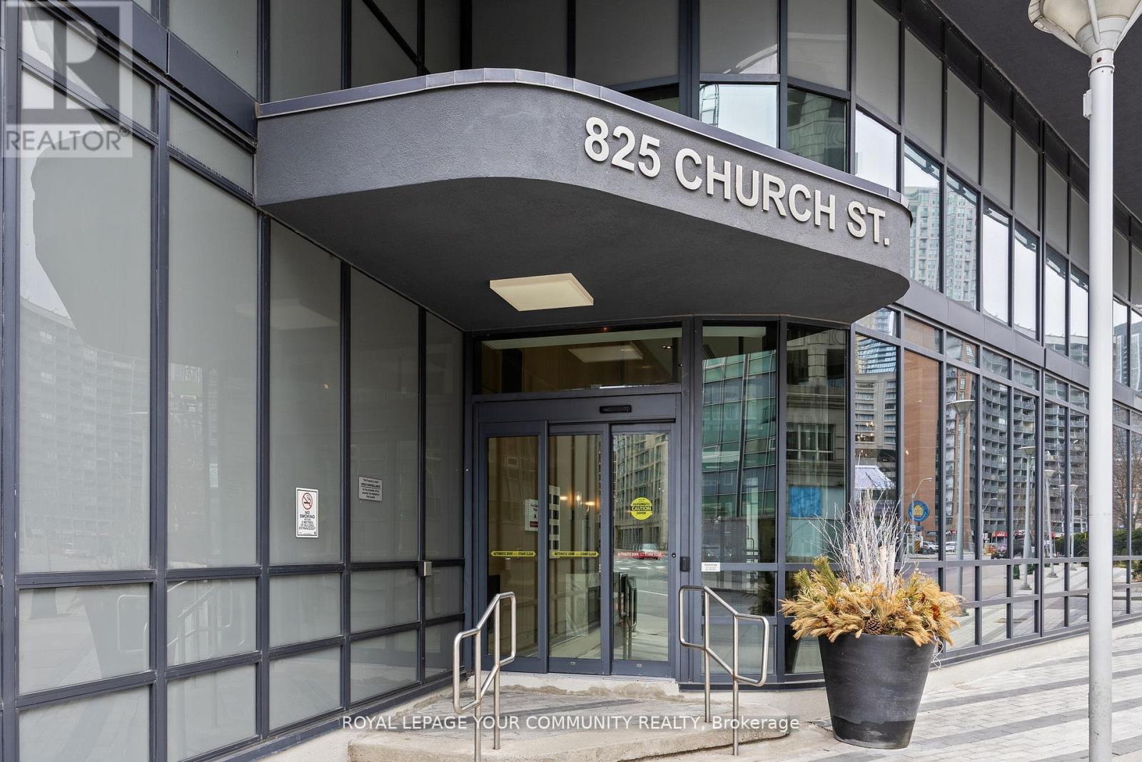611 - 825 Church Street, Toronto, Ontario  M4W 3Z4 - Photo 2 - C12435575