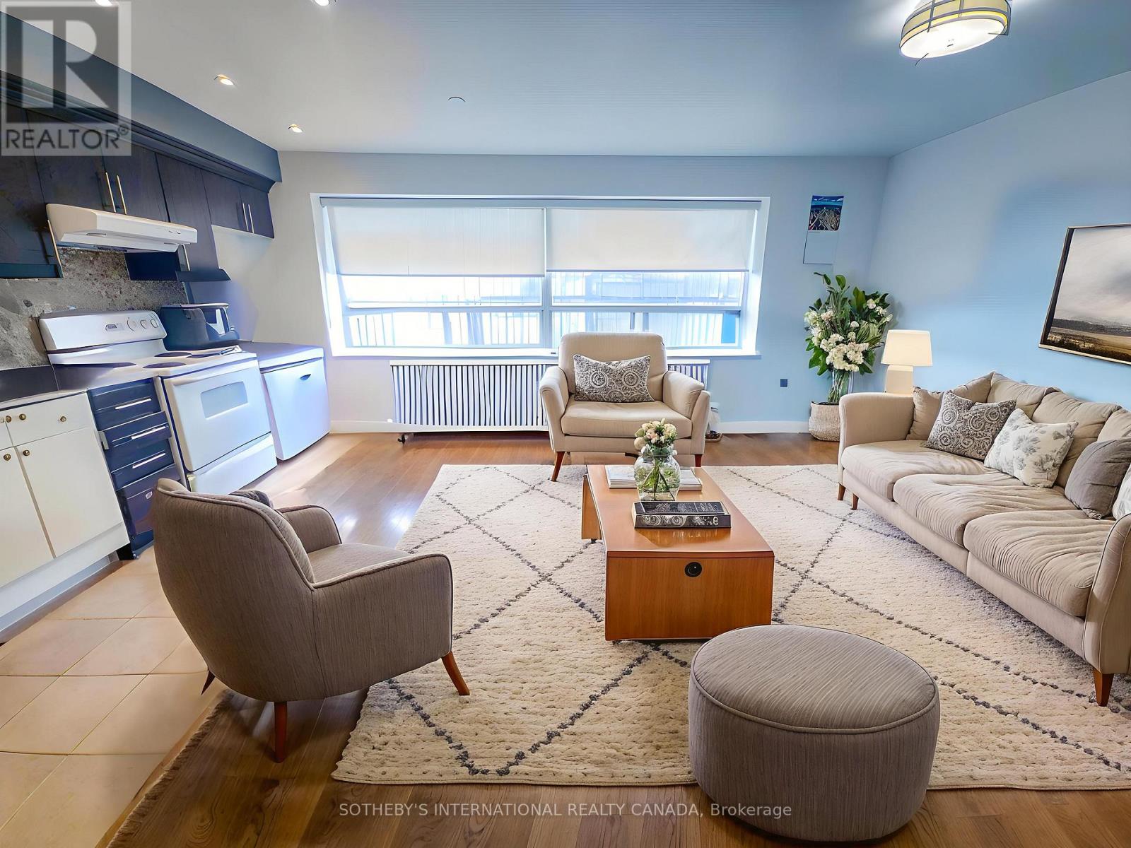 104 - 710 Spadina Avenue, Toronto, Ontario  M5S 2J3 - Photo 4 - C12435599
