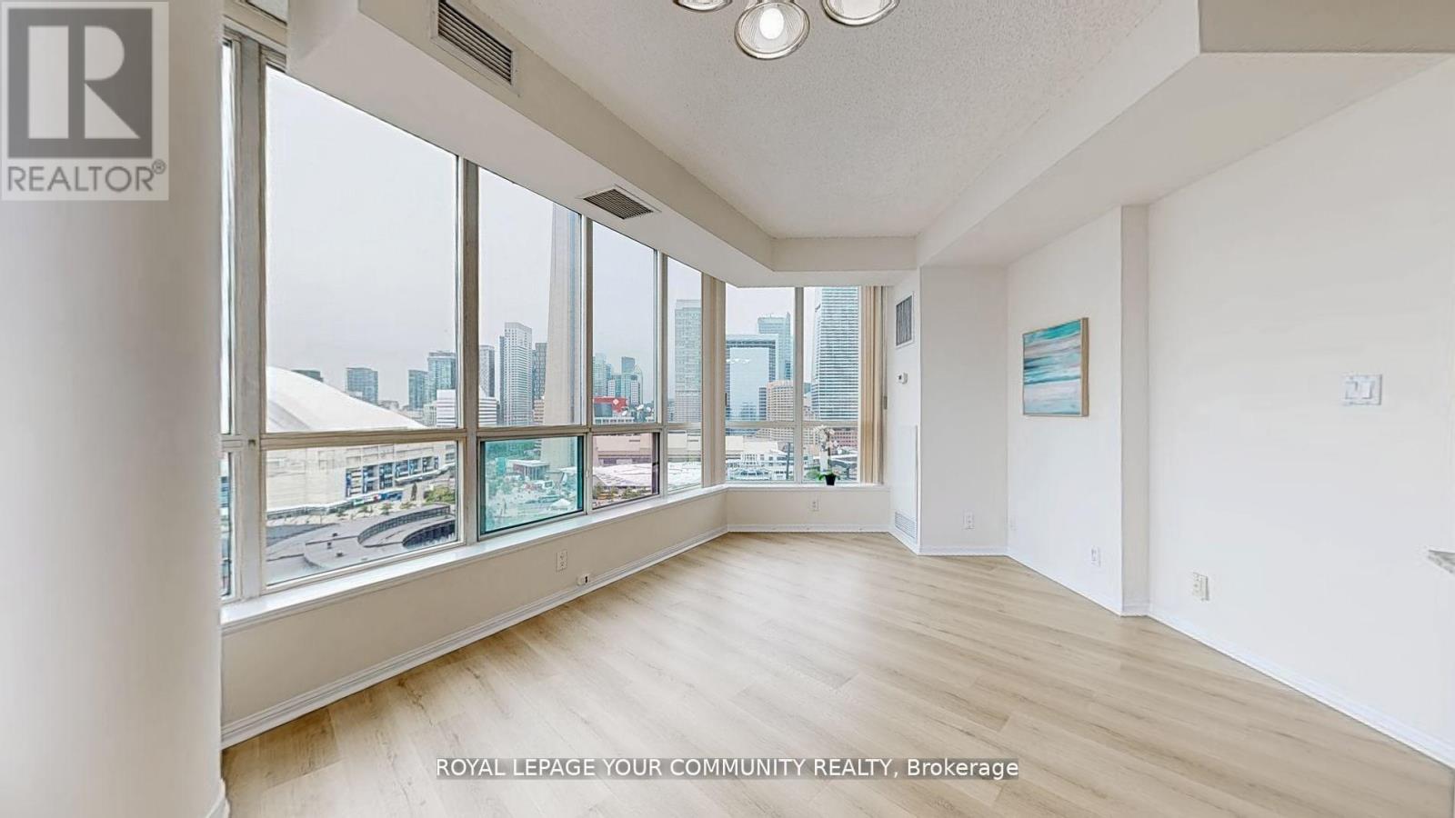 2323 - 230 Queens Quay W, Toronto, Ontario  M5J 2Y7 - Photo 10 - C12435601