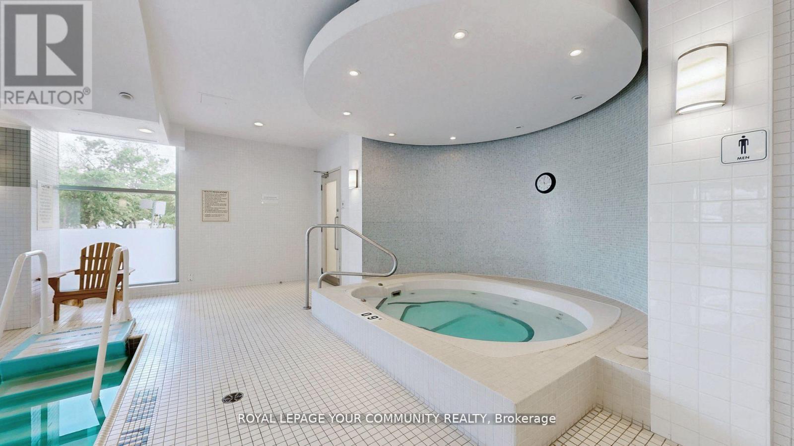 2323 - 230 Queens Quay W, Toronto, Ontario  M5J 2Y7 - Photo 37 - C12435601