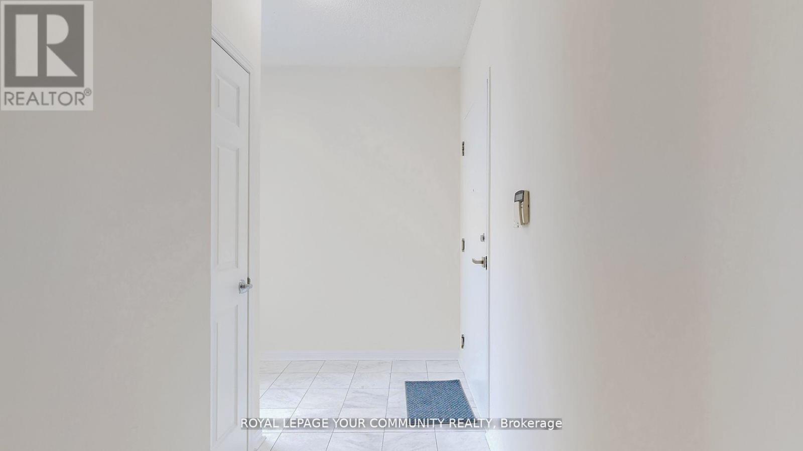 2323 - 230 Queens Quay W, Toronto, Ontario  M5J 2Y7 - Photo 6 - C12435601