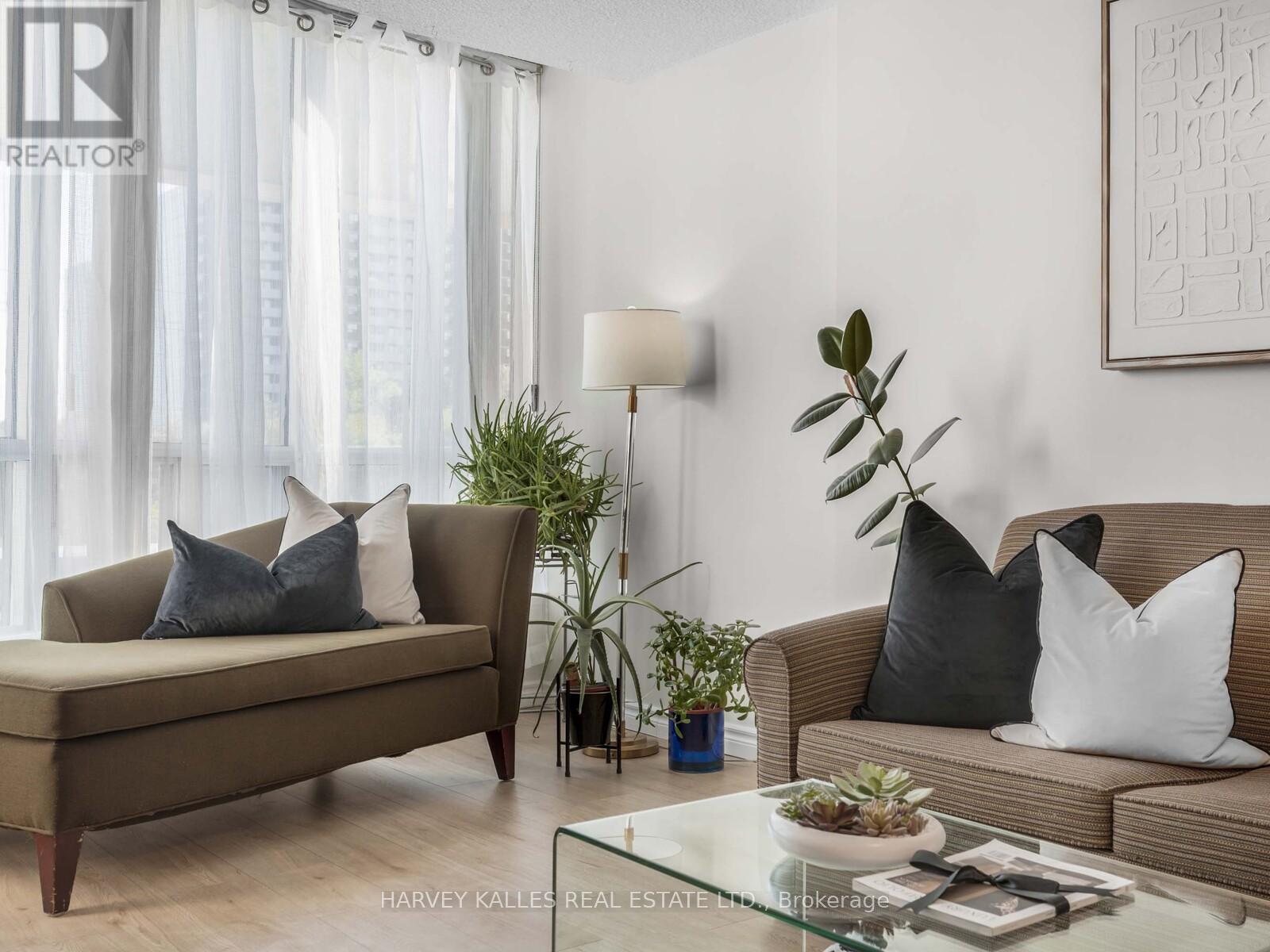 211 - 2550 Lawrence Avenue E, Toronto, Ontario  M1P 4Z3 - Photo 11 - E12435584
