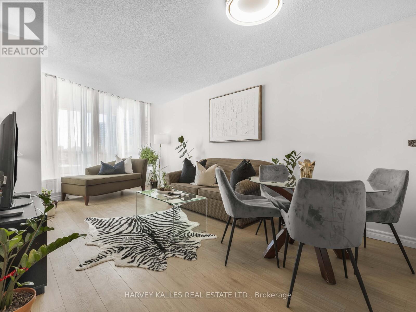 211 - 2550 Lawrence Avenue E, Toronto, Ontario  M1P 4Z3 - Photo 3 - E12435584