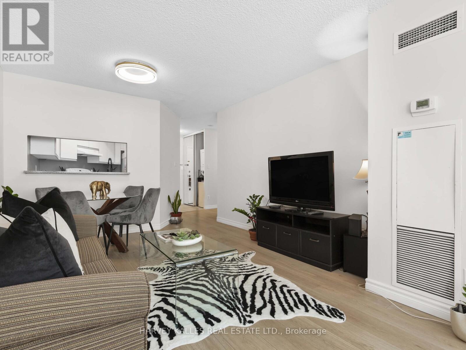 211 - 2550 Lawrence Avenue E, Toronto, Ontario  M1P 4Z3 - Photo 6 - E12435584