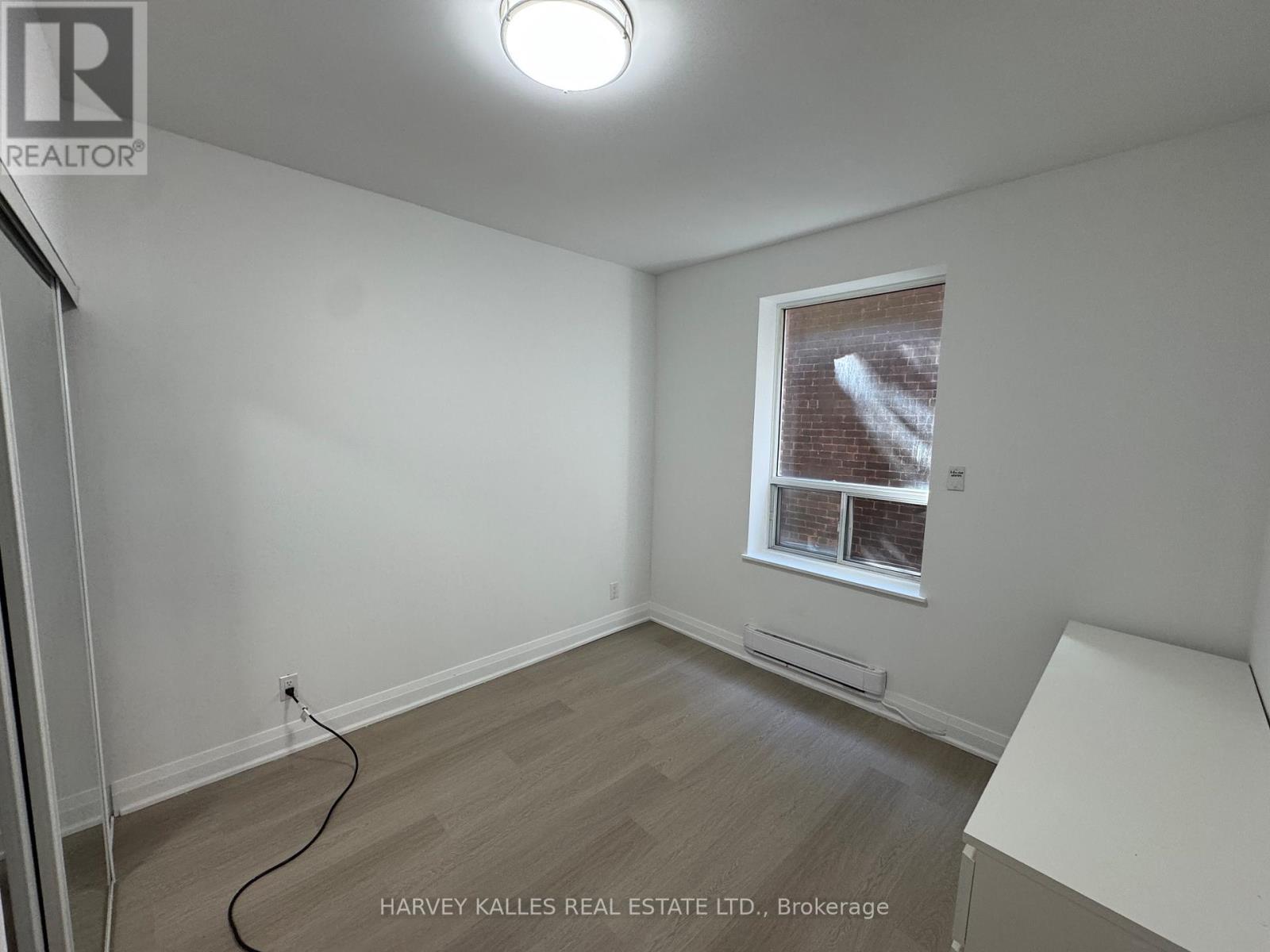 103 - 399 Dupont Street, Toronto, Ontario  M5R 1W3 - Photo 4 - C12431135