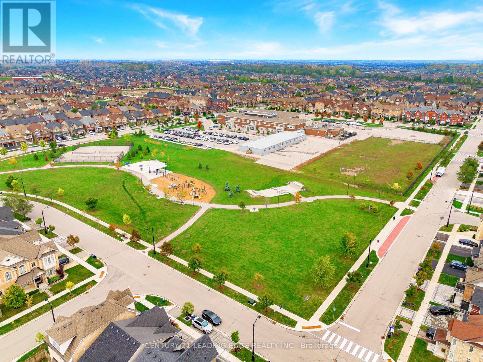 164 Moody Drive, Vaughan, Ontario  L4H 3Z4 - Photo 35 - N12435539