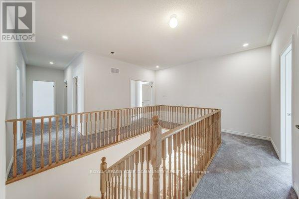 15 Rail Trail Court, Georgina, Ontario  L0E 1R0 - Photo 29 - N12435556