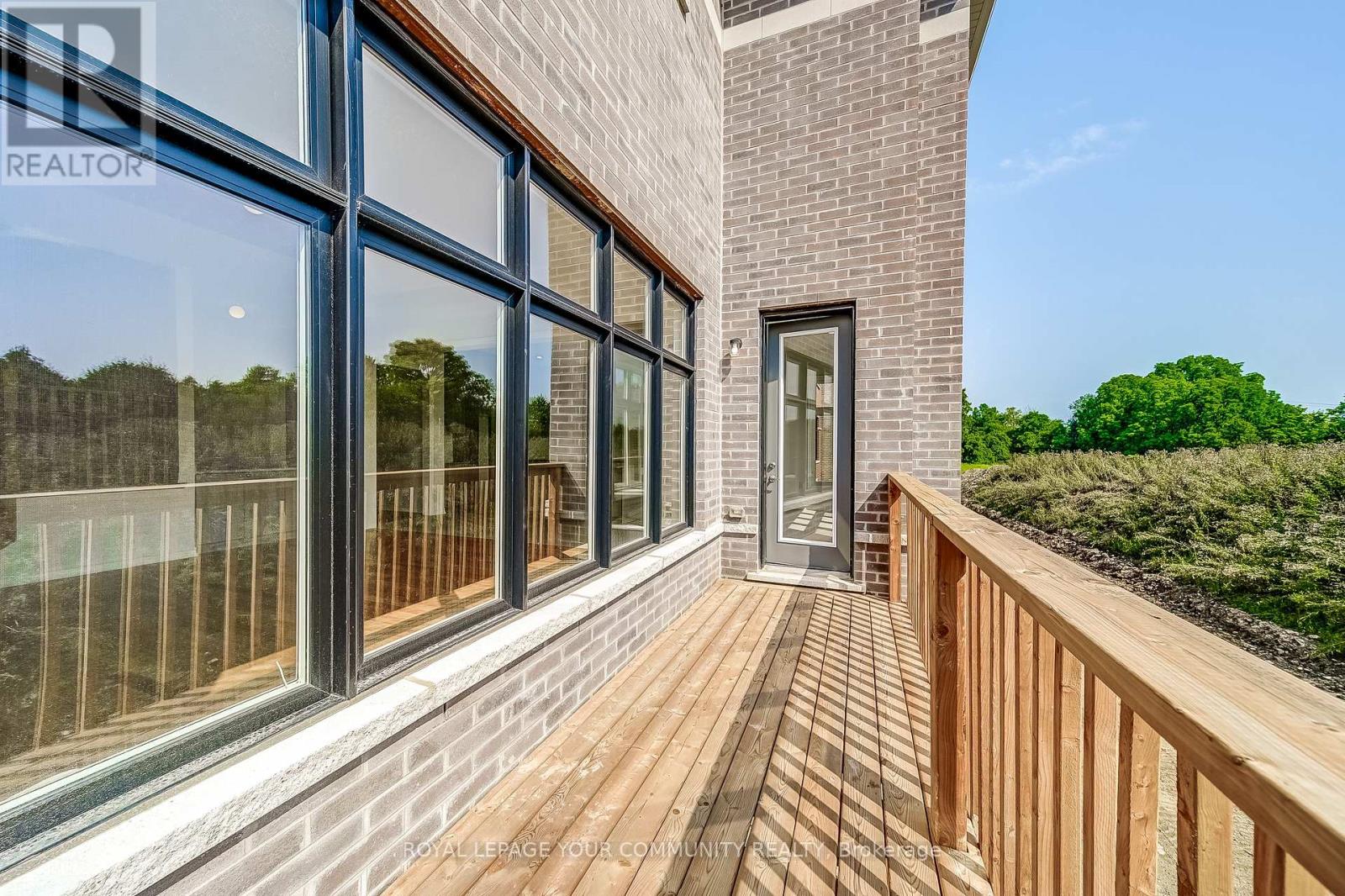 15 Rail Trail Court, Georgina, Ontario  L0E 1R0 - Photo 36 - N12435556
