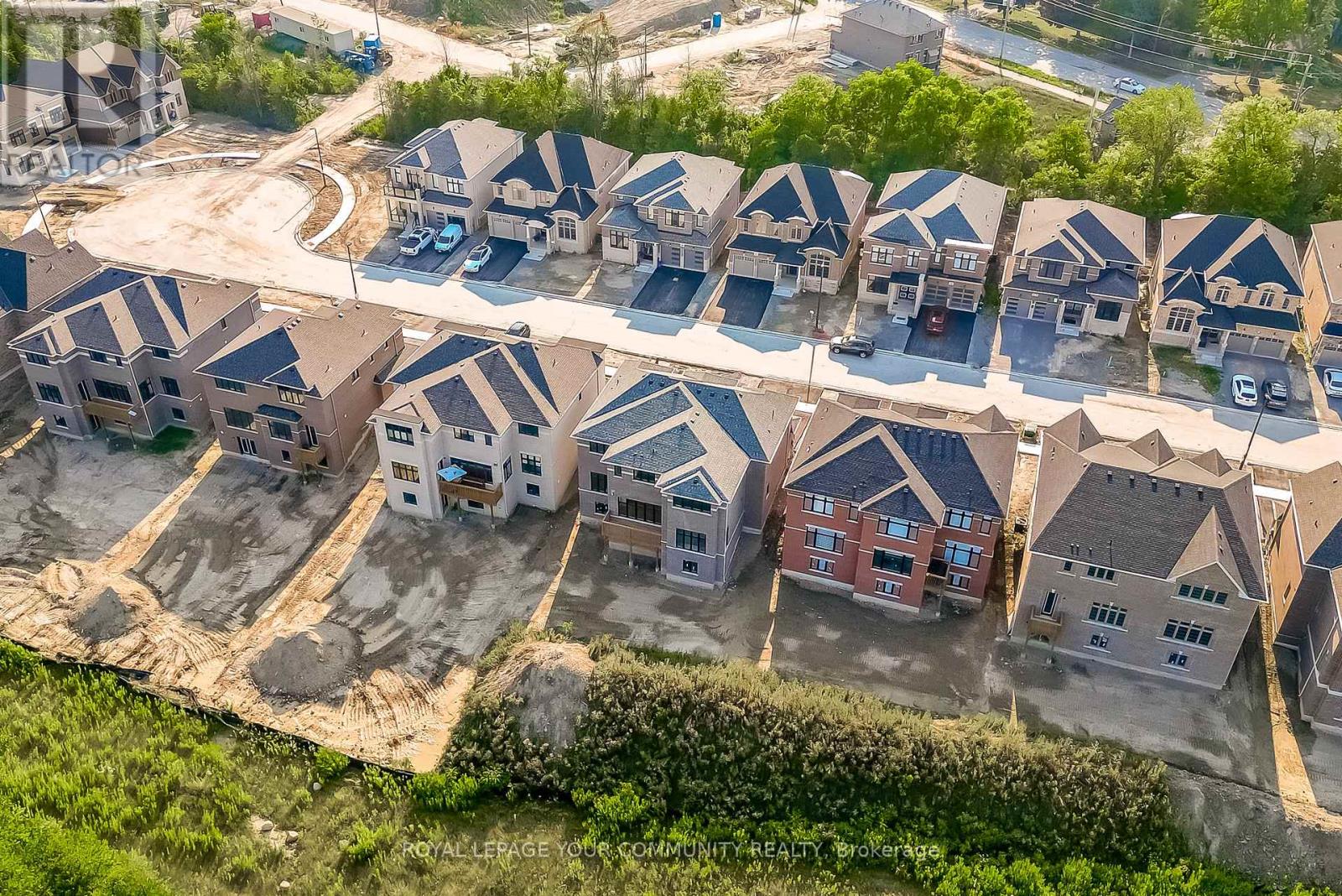 15 Rail Trail Court, Georgina, Ontario  L0E 1R0 - Photo 42 - N12435556