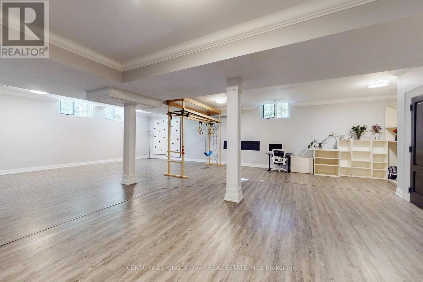 19 Blyth Street, Richmond Hill, Ontario  L4E 2Y2 - Photo 40 - N12435576