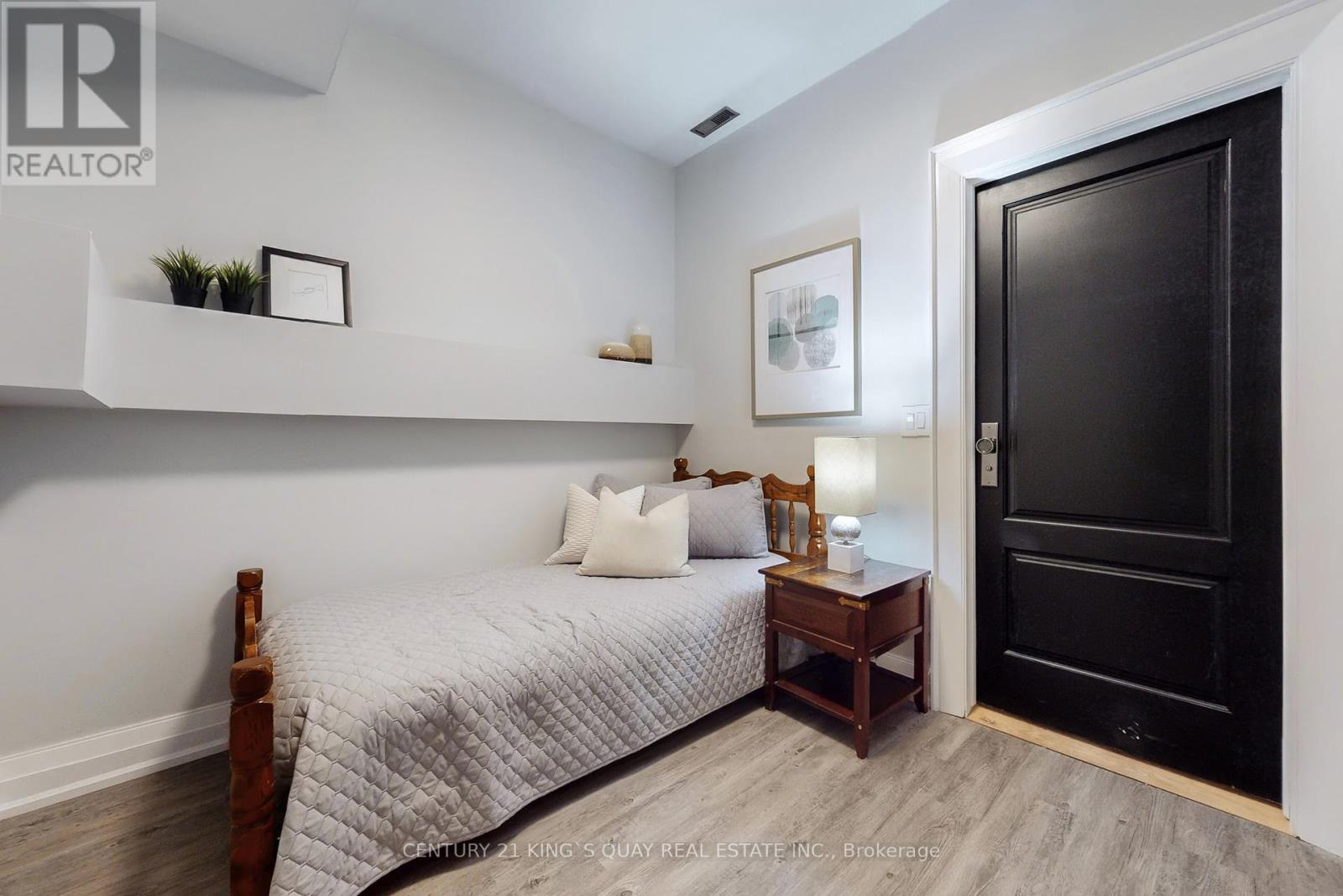 19 Blyth Street, Richmond Hill, Ontario  L4E 2Y2 - Photo 45 - N12435576