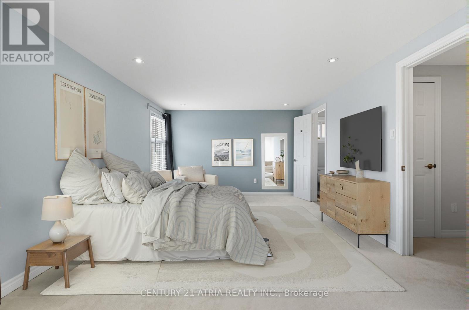 32 Fieldview Crescent, Markham, Ontario  L3R 3H7 - Photo 11 - N12435577