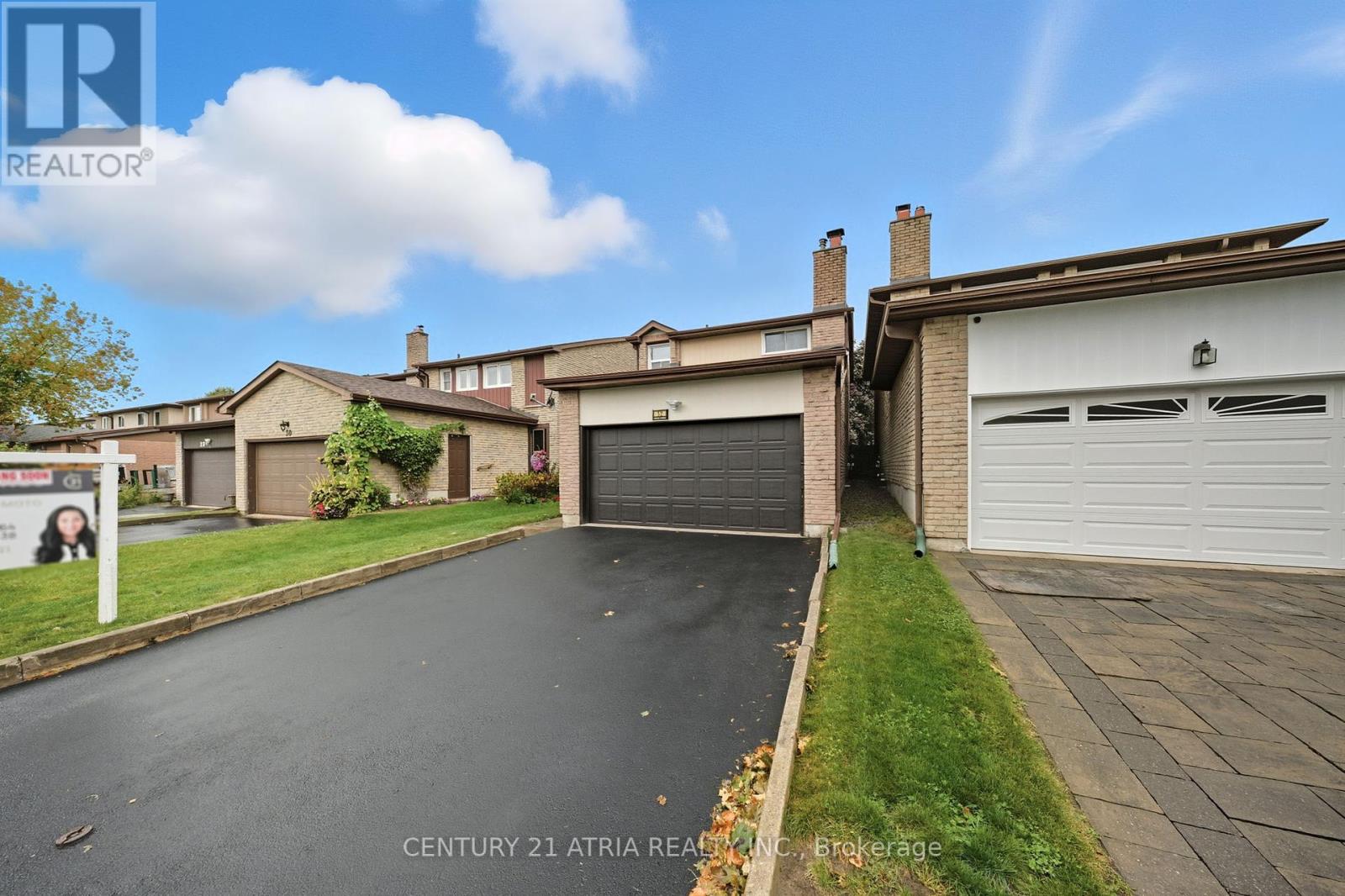 32 Fieldview Crescent, Markham, Ontario  L3R 3H7 - Photo 2 - N12435577