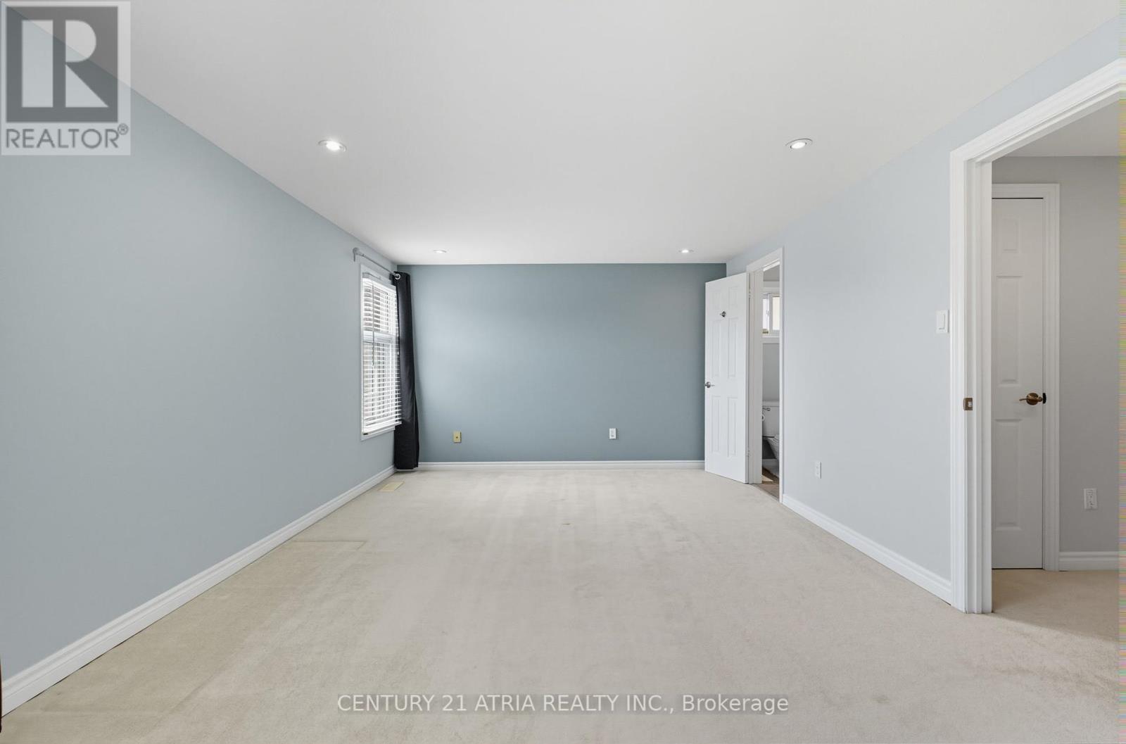 32 Fieldview Crescent, Markham, Ontario  L3R 3H7 - Photo 21 - N12435577
