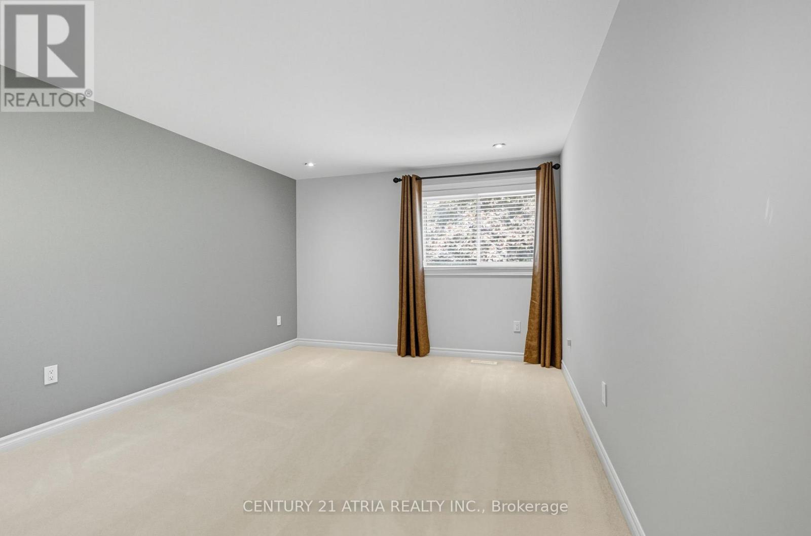 32 Fieldview Crescent, Markham, Ontario  L3R 3H7 - Photo 24 - N12435577