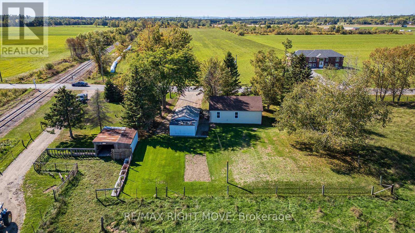 8785 10th Line, Essa, Ontario  L4M 4S4 - Photo 2 - N12435579