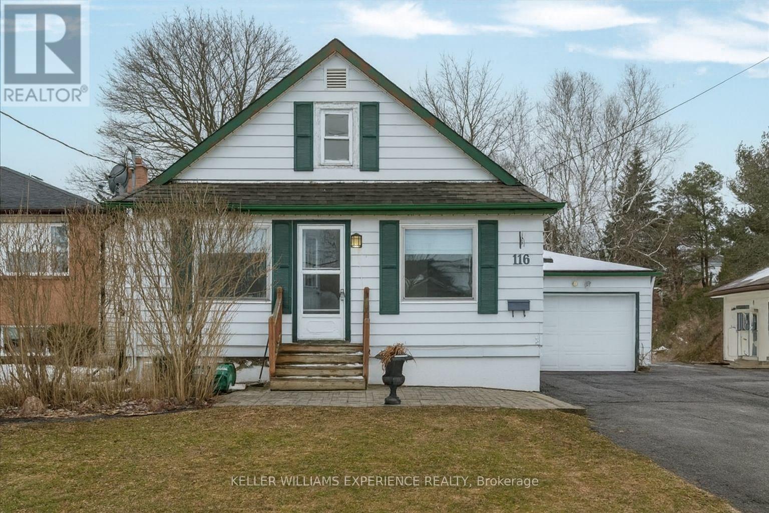 116 Huronia Road, Barrie, Ontario  L4N 4E9 - Photo 24 - S12435596
