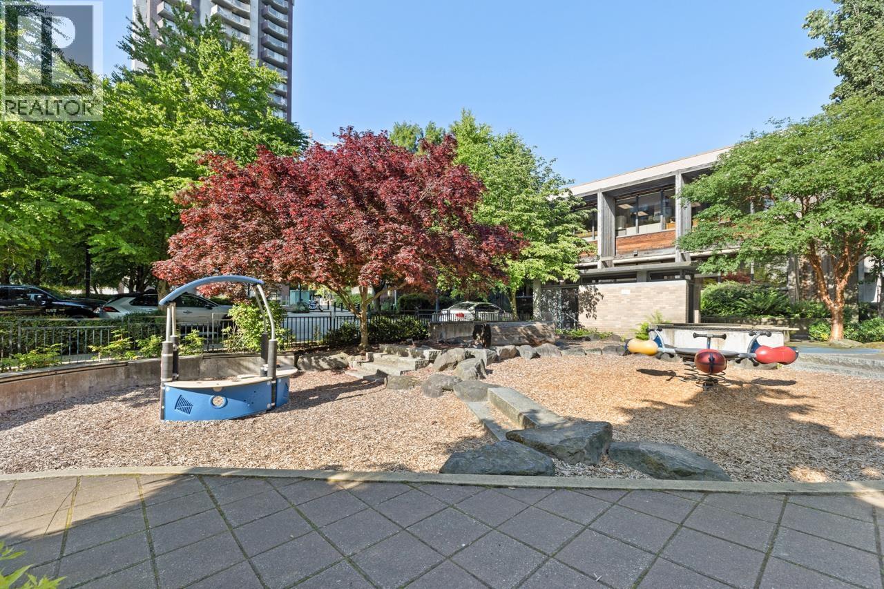 1302 158 W 13th Street, North Vancouver, British Columbia  V7M 0A7 - Photo 31 - R3049419