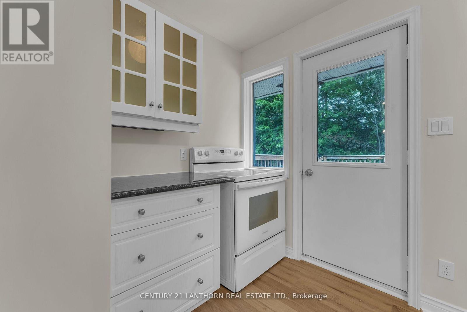 1168 Clearview Road, Centre Hastings, Ontario  K0K 3E0 - Photo 11 - X12435616