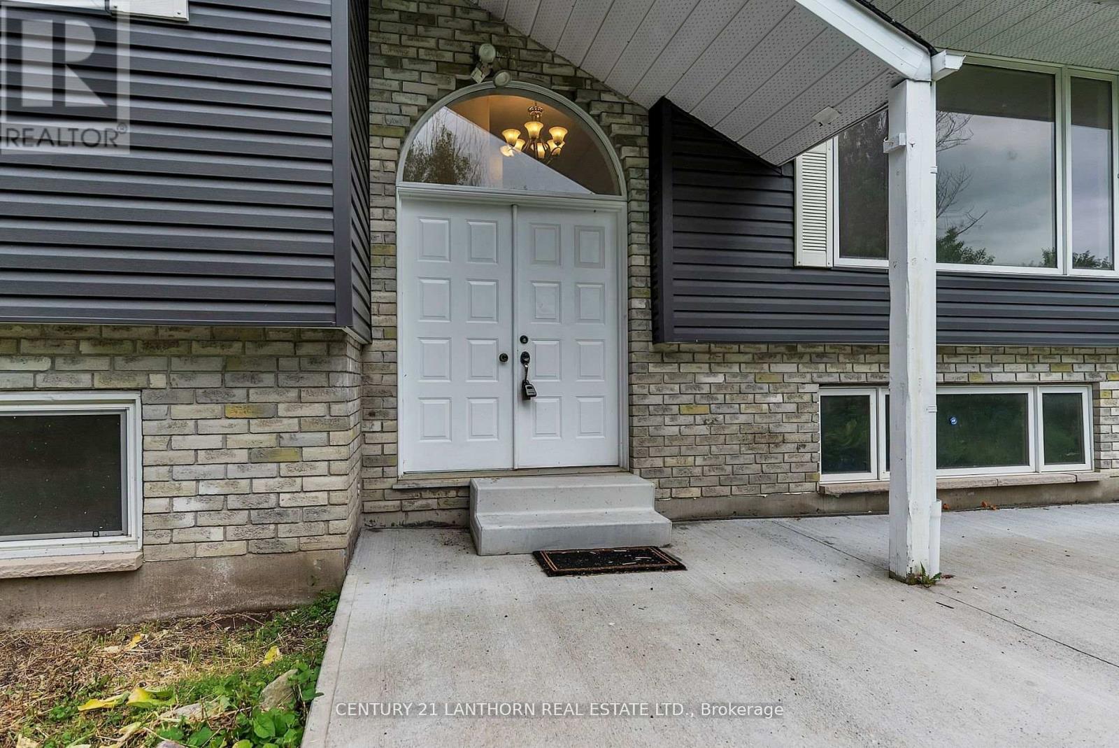 1168 Clearview Road, Centre Hastings, Ontario  K0K 3E0 - Photo 3 - X12435616