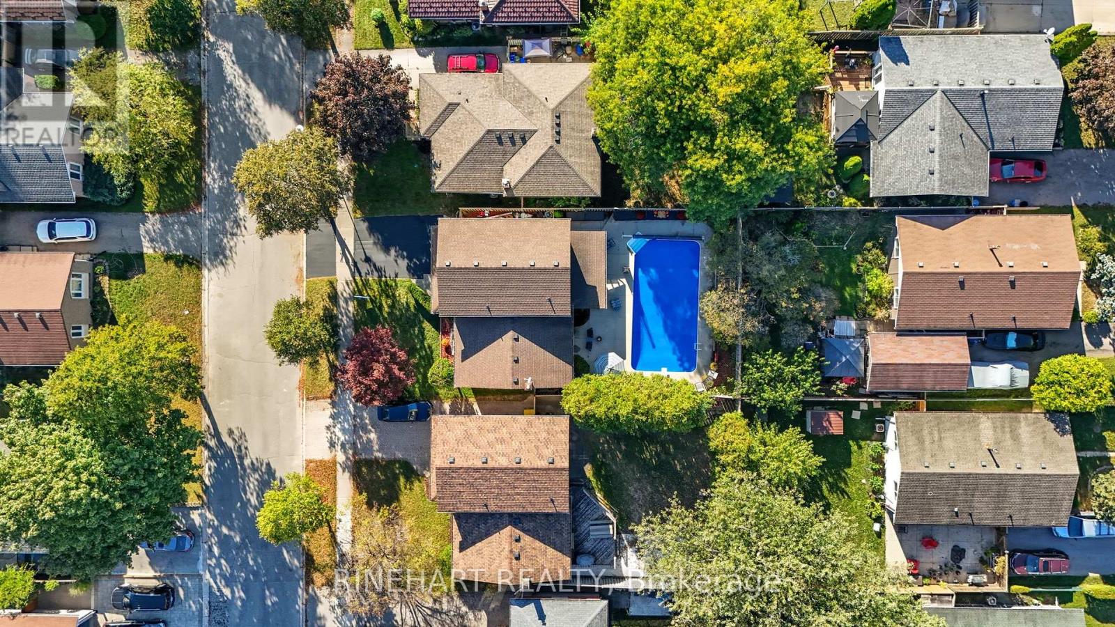 10 Alayne Crescent, London South, Ontario  N6E 2A3 - Photo 45 - X12435611
