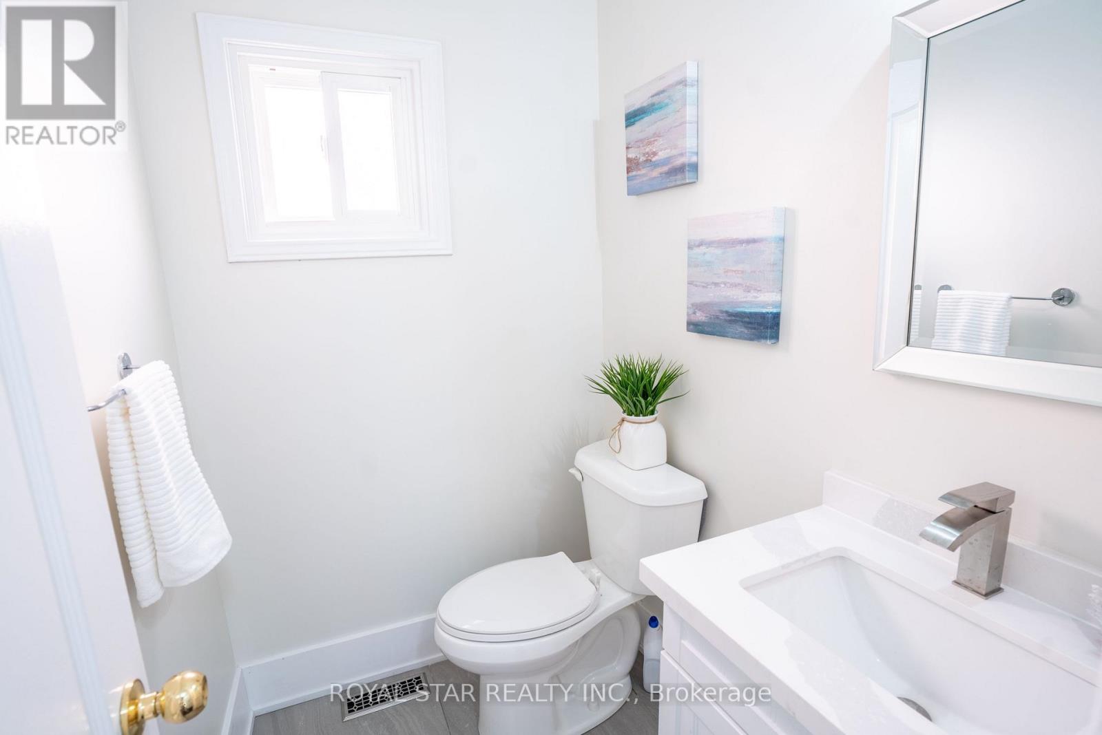 22 Livingston Drive, Caledon, Ontario  L7C 1A1 - Photo 41 - W12435542