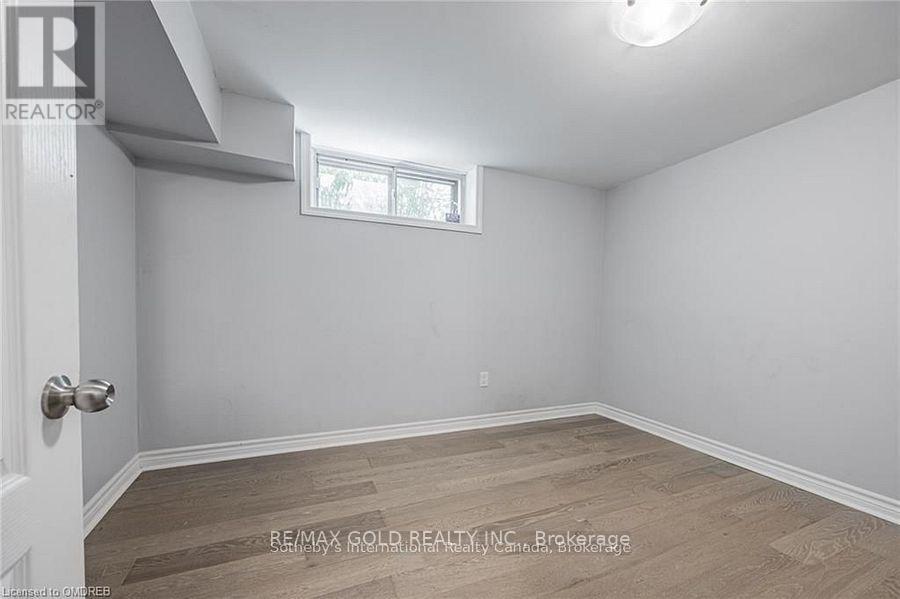 545 Sandbrook Road, Oakville, Ontario  L6L 4M6 - Photo 30 - W12435551