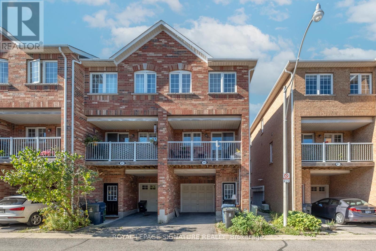 59 BIRDSTONE CRESCENT, Toronto, Ontario