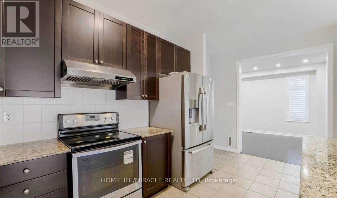 144 George Robinson Drive, Brampton, Ontario  L6Y 0Z8 - Photo 10 - W12435569