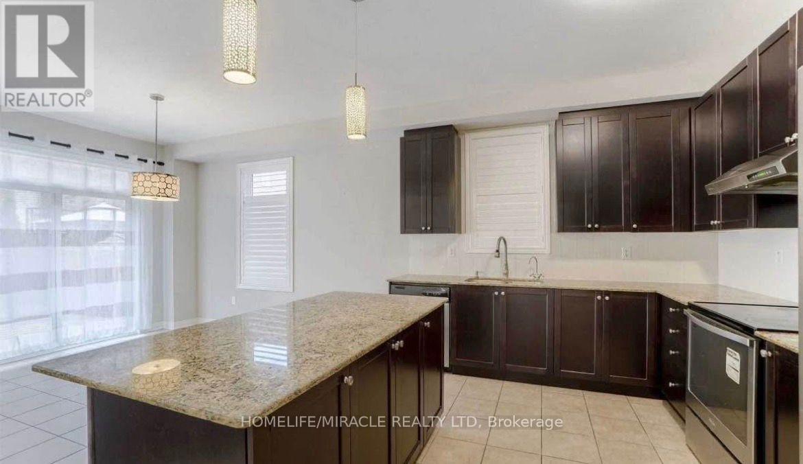 144 George Robinson Drive, Brampton, Ontario  L6Y 0Z8 - Photo 12 - W12435569