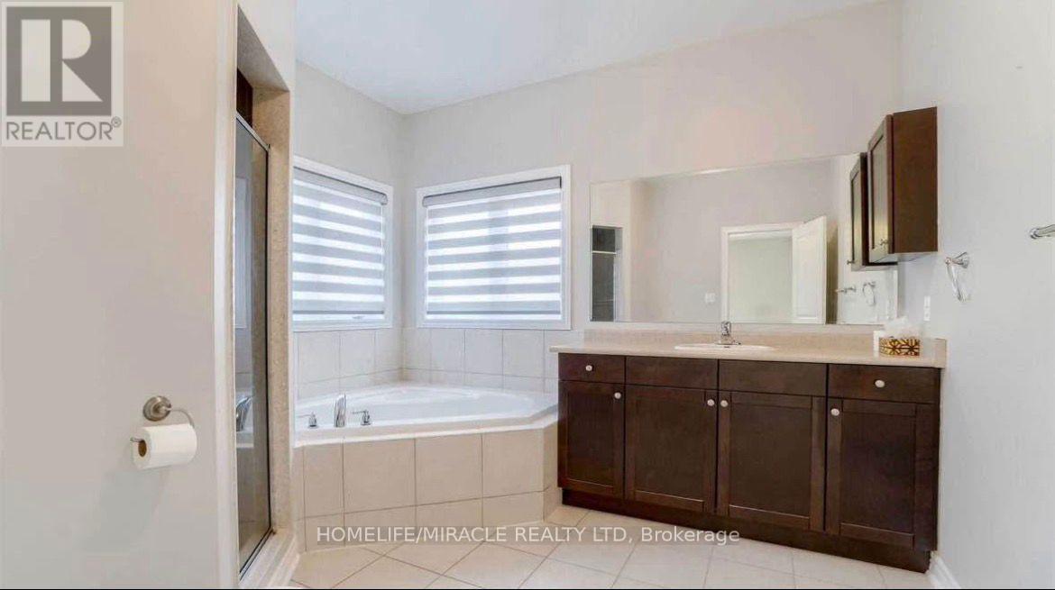 144 George Robinson Drive, Brampton, Ontario  L6Y 0Z8 - Photo 19 - W12435569