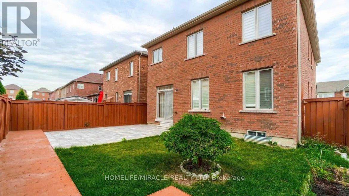 144 George Robinson Drive, Brampton, Ontario  L6Y 0Z8 - Photo 24 - W12435569