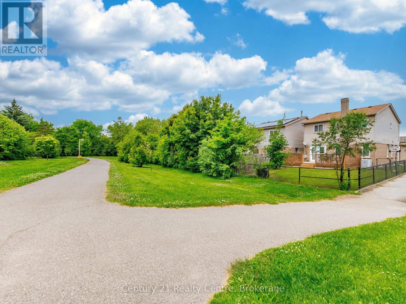 34 Niagara Place, Brampton, Ontario  L6S 4Z1 - Photo 37 - W12435573