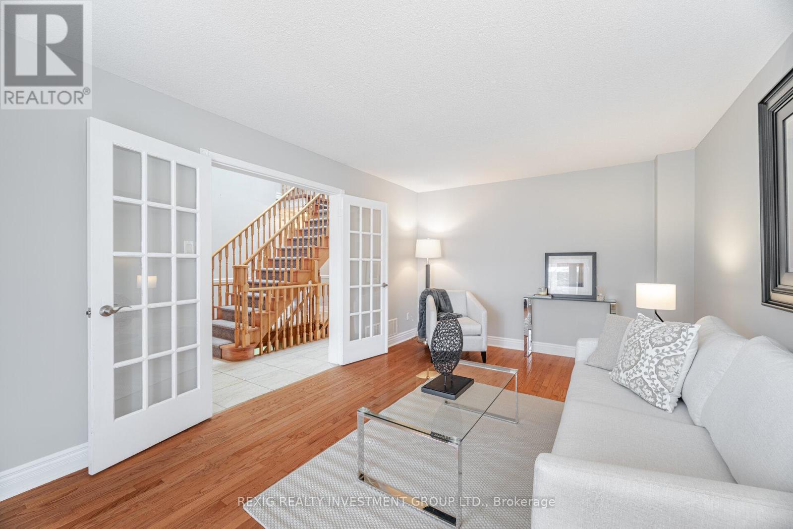 66 Settler Court, Brampton, Ontario  L6Z 4L6 - Photo 5 - W12435593