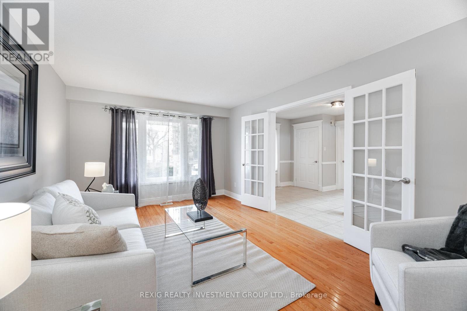 66 Settler Court, Brampton, Ontario  L6Z 4L6 - Photo 7 - W12435593