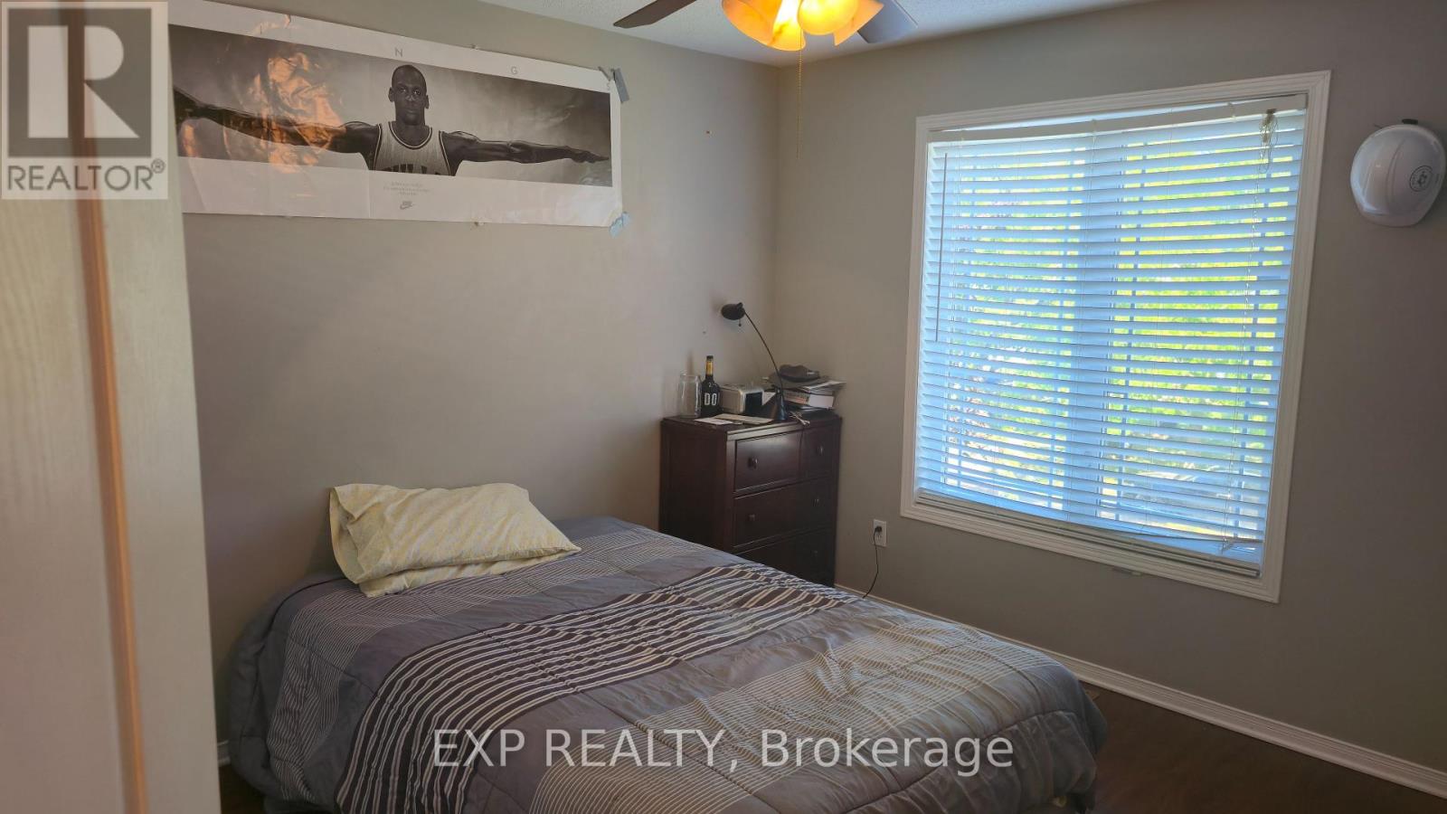 1052 Candlewood Street, Ottawa, Ontario  K4A 5E9 - Photo 15 - X12435607