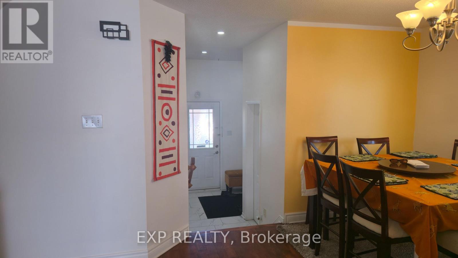 1052 Candlewood Street, Ottawa, Ontario  K4A 5E9 - Photo 2 - X12435607