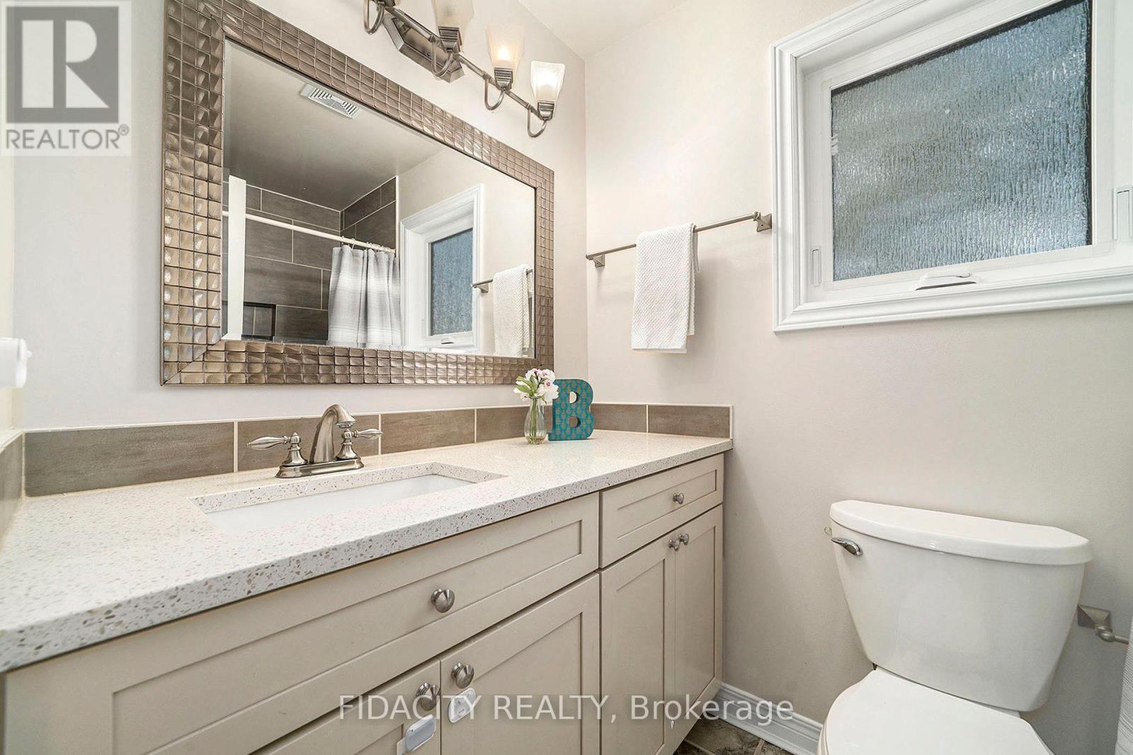 13 Vesta Street, Ottawa, Ontario  K2J 3Y8 - Photo 14 - X12435623