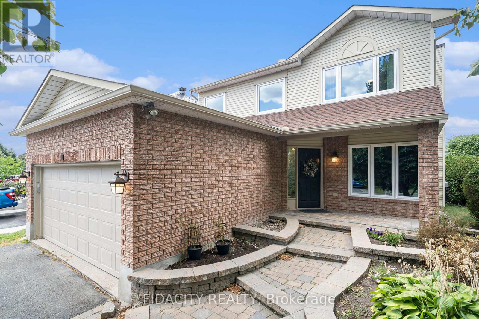 13 Vesta Street, Ottawa, Ontario  K2J 3Y8 - Photo 2 - X12435623