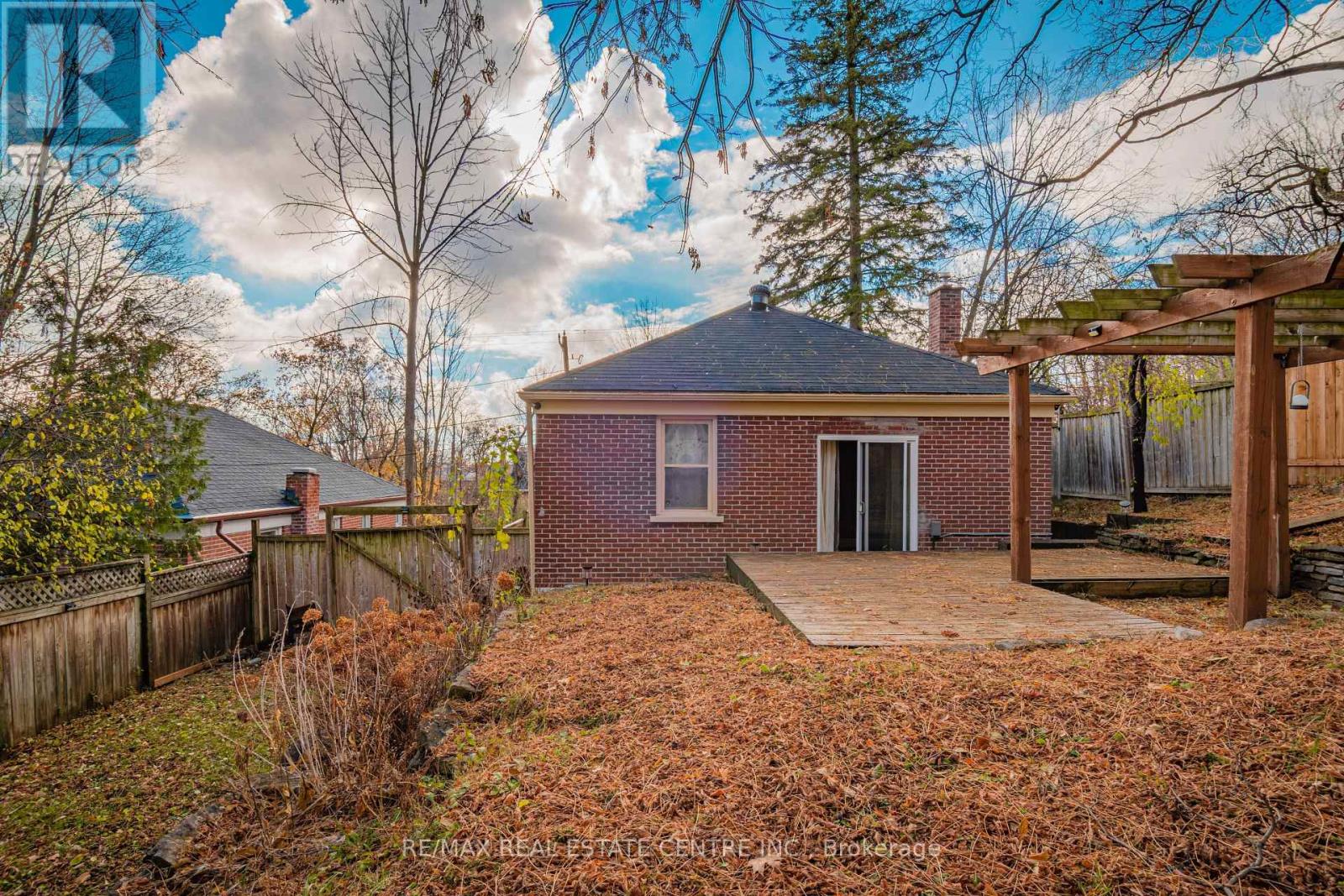 Main/upper - 280 London Street, Peterborough, Ontario  L5C 4E9 - Photo 28 - X12435587