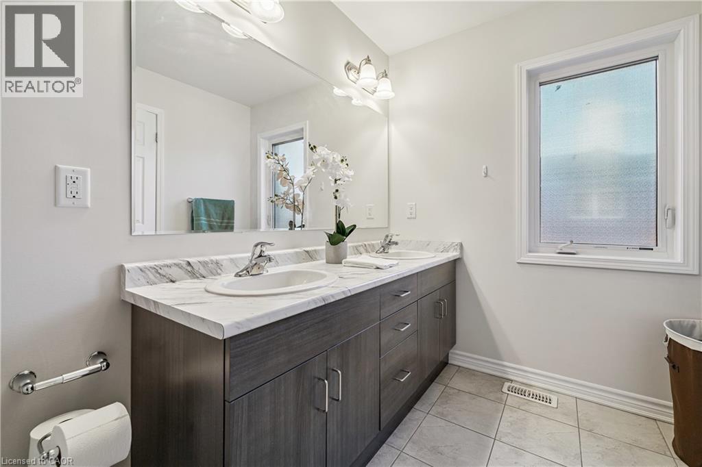 476 Yates Drive, Milton, Ontario  L9T 0M5 - Photo 28 - 40769596