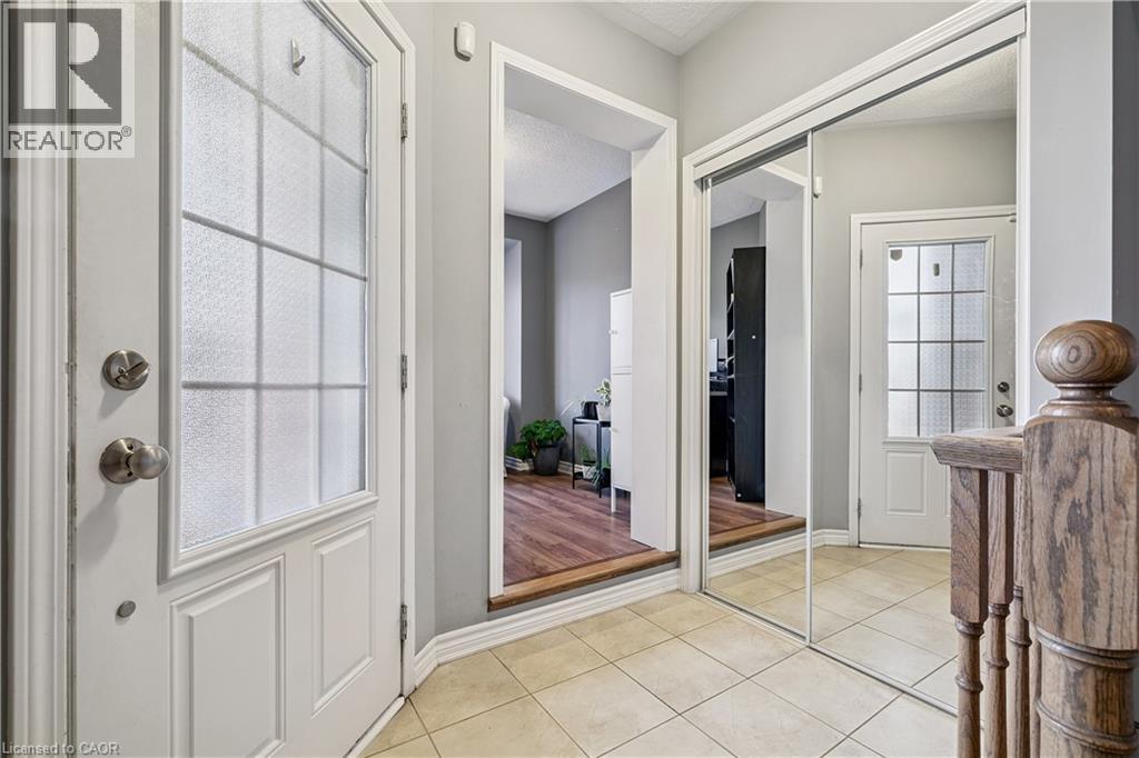 476 Yates Drive, Milton, Ontario  L9T 0M5 - Photo 4 - 40769596
