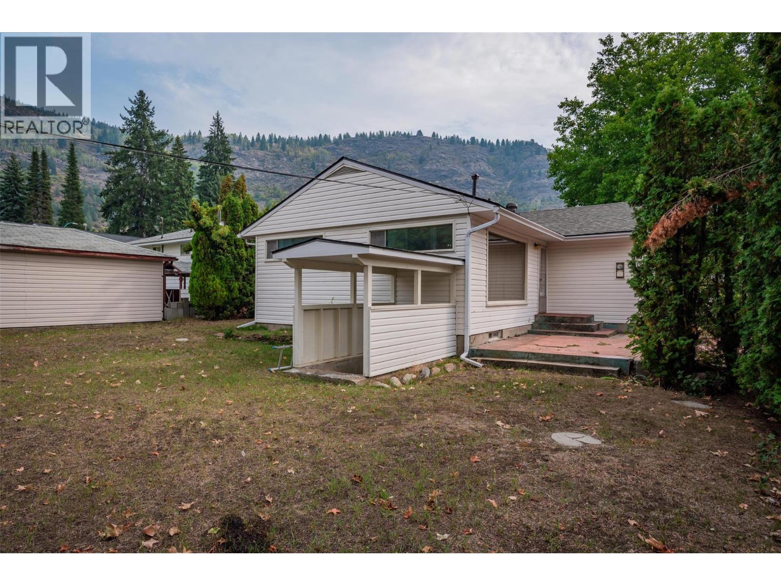 703 Hermia Crescent, Trail, British Columbia  V1R 1B3 - Photo 31 - 10364509