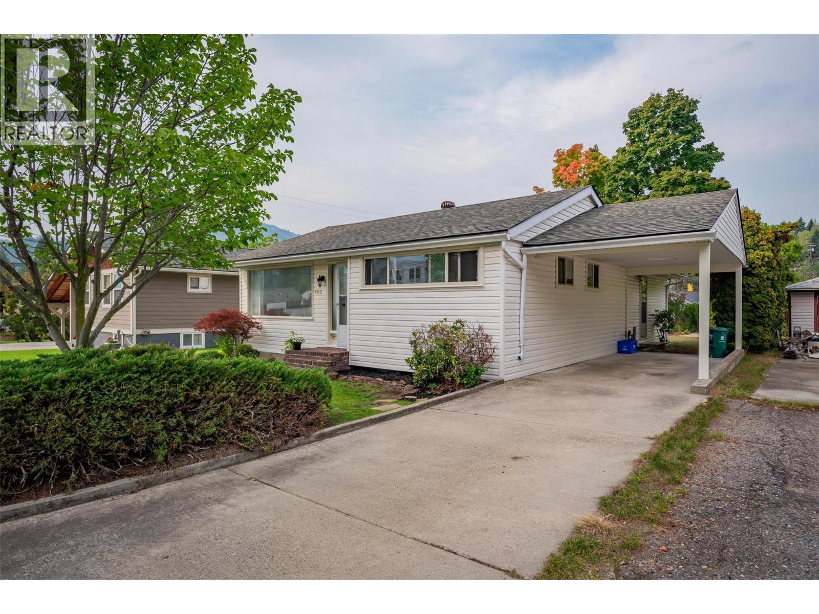 703 Hermia Crescent, Trail, British Columbia  V1R 1B3 - Photo 39 - 10364509