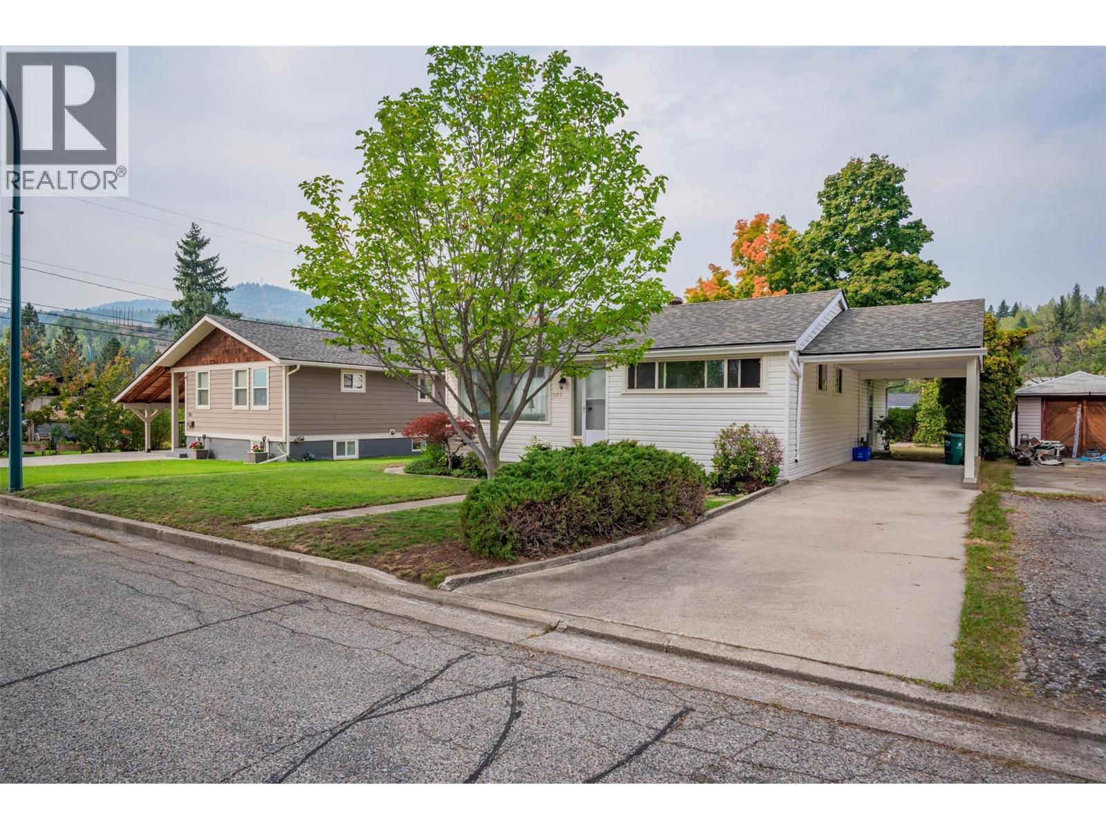 703 Hermia Crescent, Trail, British Columbia  V1R 1B3 - Photo 40 - 10364509
