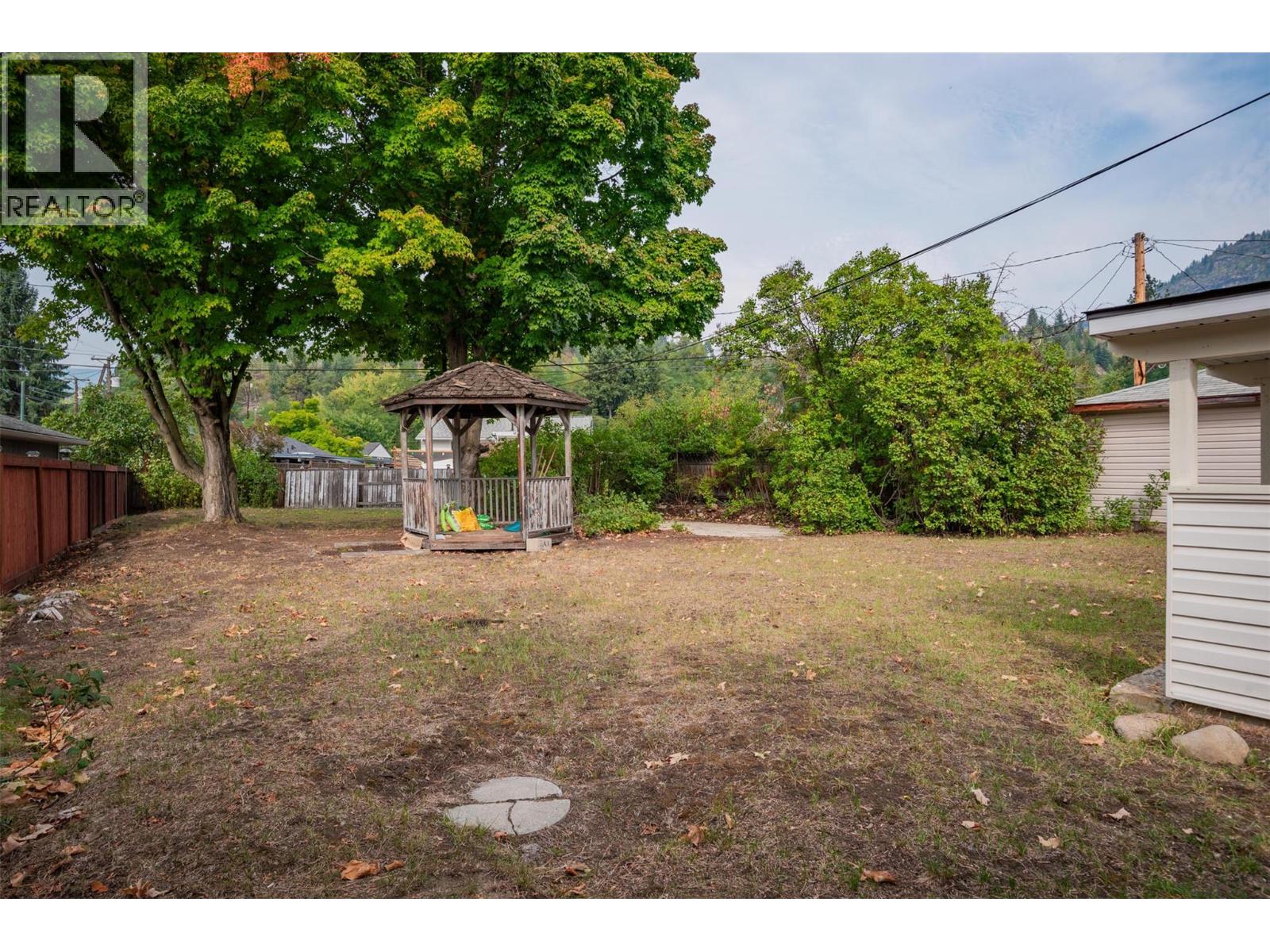 703 Hermia Crescent, Trail, British Columbia  V1R 1B3 - Photo 30 - 10364509