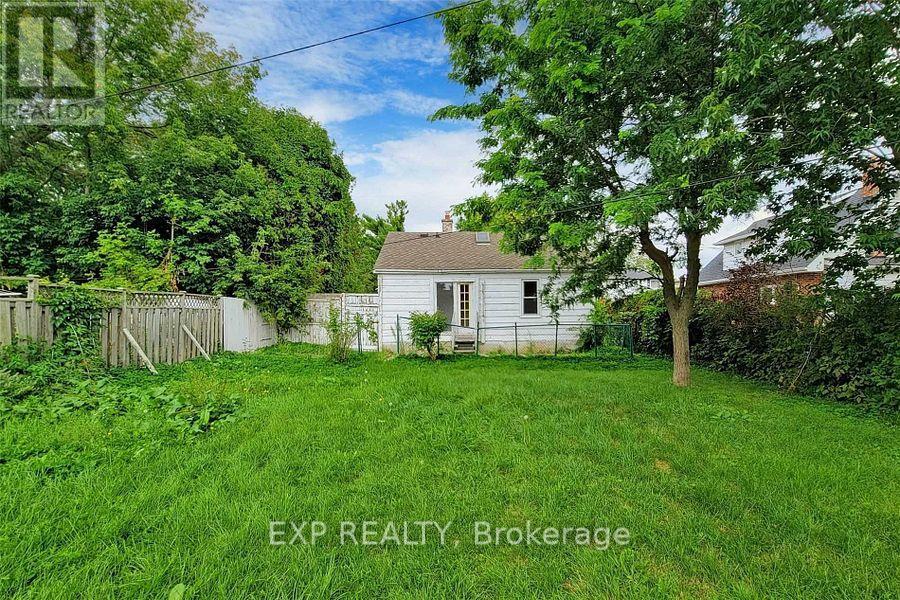563 Devon Avenue, Oshawa, Ontario  L1H 1R9 - Photo 16 - E12435605