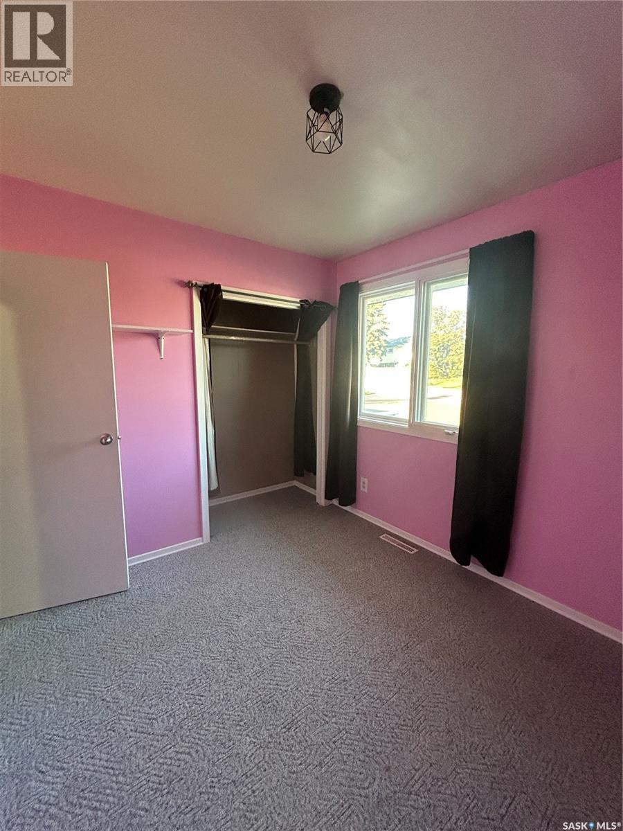 602 Hall Street, Kelvington, Saskatchewan  S0A 1W0 - Photo 23 - SK019697